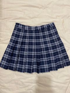 (Category: ) located in . Submitted by kngynnnn (Listing ID 1189682458, Image 1). Description: .