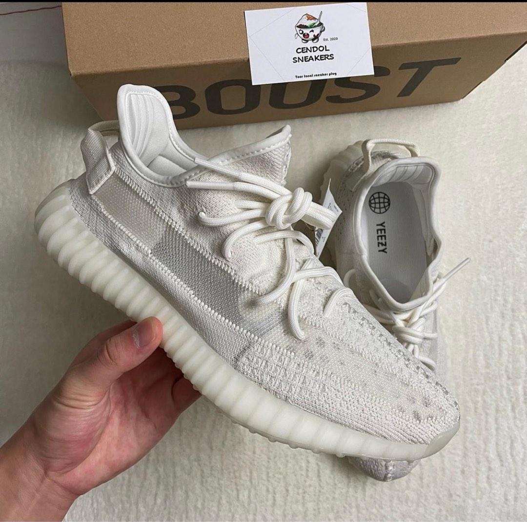 Adidas x Yeezy boost v2, Men's Fashion, Footwear, Sneakers on Carousell