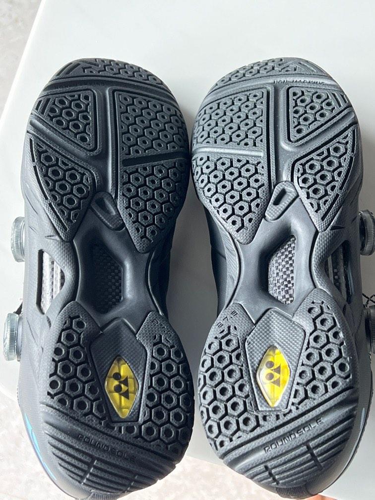 Badminton shoes hotsell uk