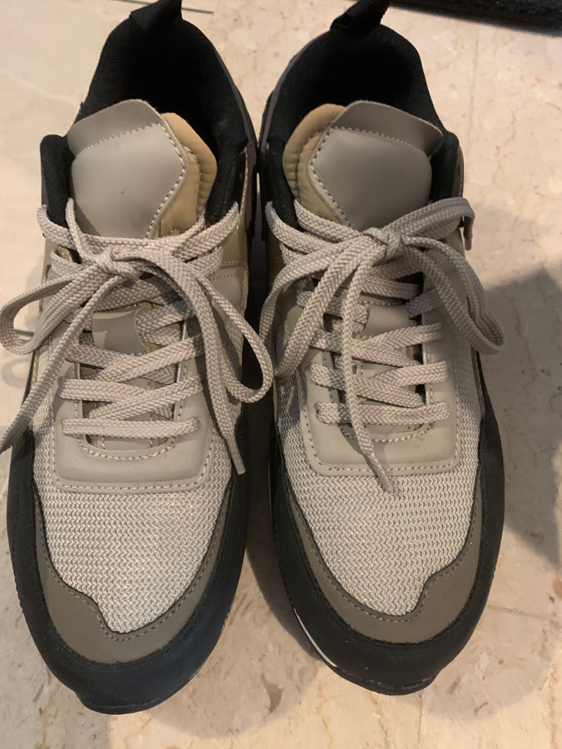 Zara sneakers, Men's Fashion, Footwear, Sneakers on Carousell