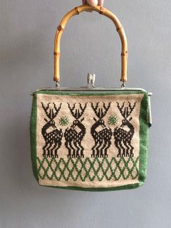 (Category: ) located in . Submitted by vintervintage (Listing ID 1194022638, Image 1). Description: .