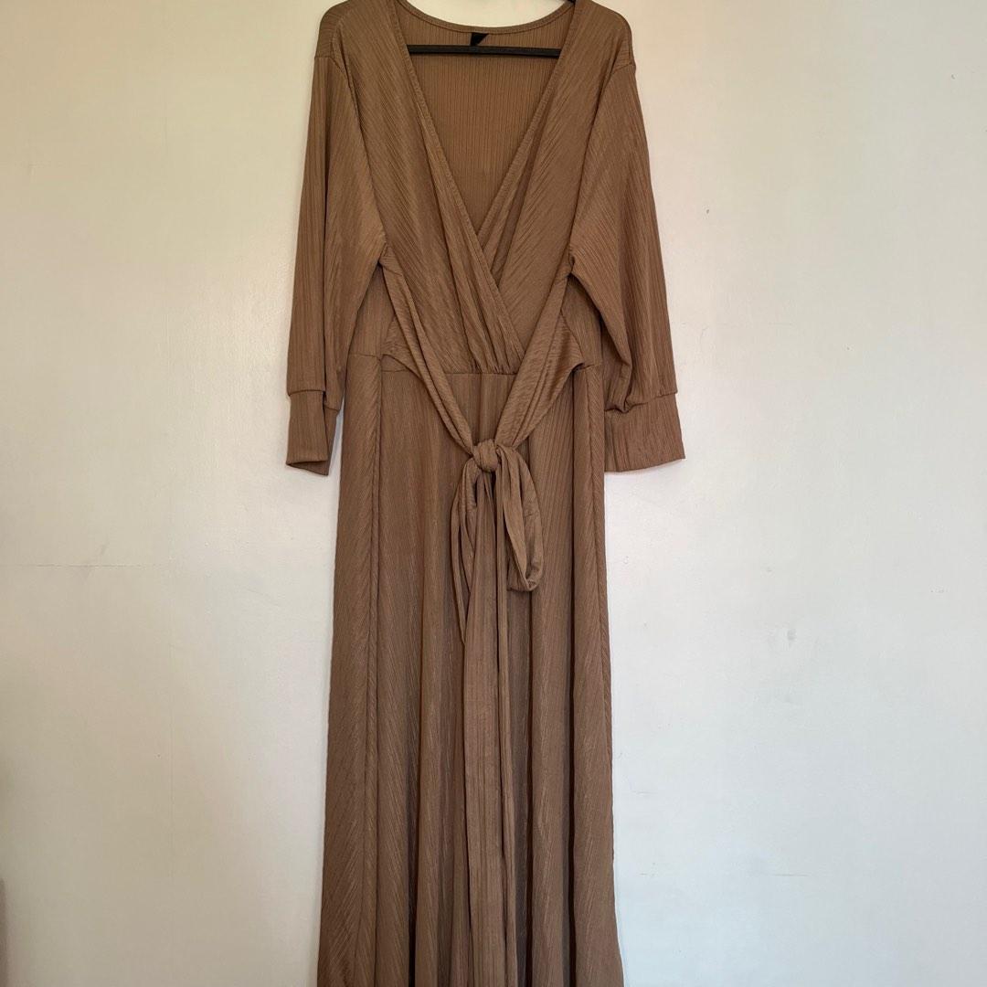 1XL) SHEIN Curve Plus Size Camel Khaki Brown 3/4 Long Sleeves Evening Gown  Dress [Formal Event, Wedding], Women's Fashion, Dresses & Sets, Evening  dresses & gowns on Carousell