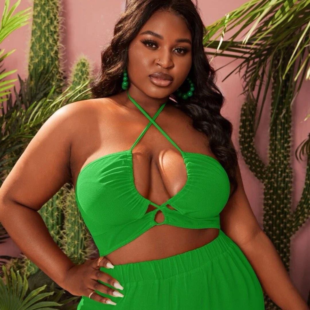 3XL) SHEIN Curve Plus Size Green Crisscross Halter Top ONLY, Women's  Fashion, Tops, Others Tops on Carousell