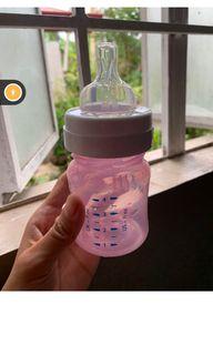 6 Avent bottle 4oz with Anti Colic 