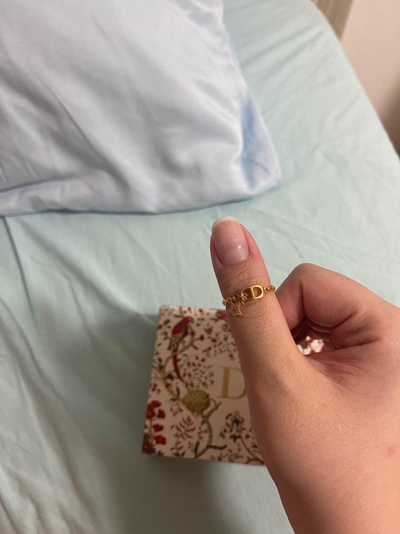 Dior thumb ring deals