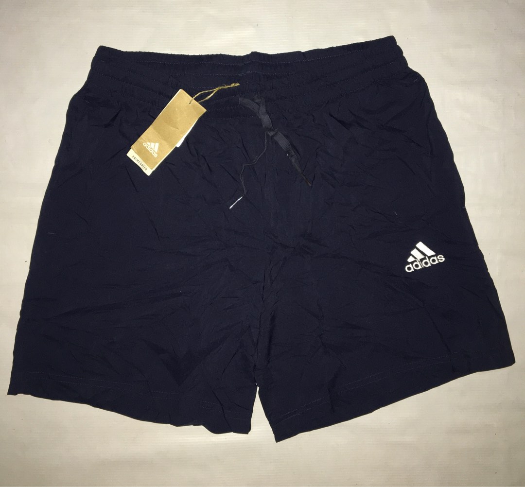 Adidas short XL, Men's Fashion, Bottoms, Shorts on Carousell