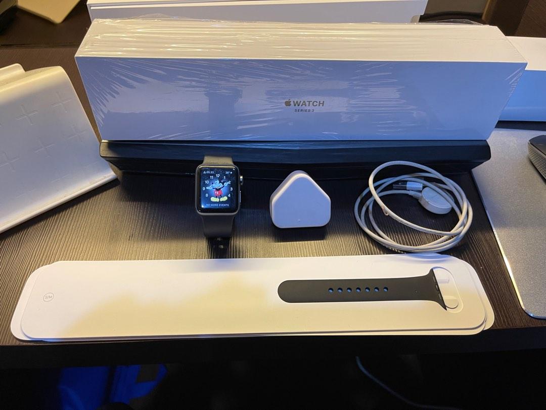 Apple watch 3 gps wifi 38mm black fullset, Fesyen Wanita, Jam Tangan di