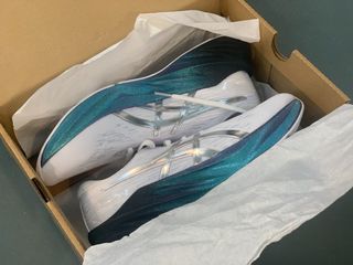 （分類：）位於 。 由 grayleung 提交（商品編號 1194072636，圖片 1）。簡介： 。