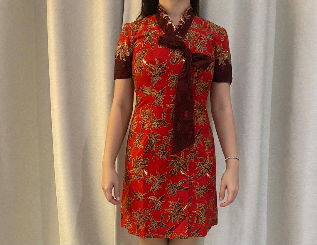 Baju Batik Dress Batik Merah model seperti pramugari cakep