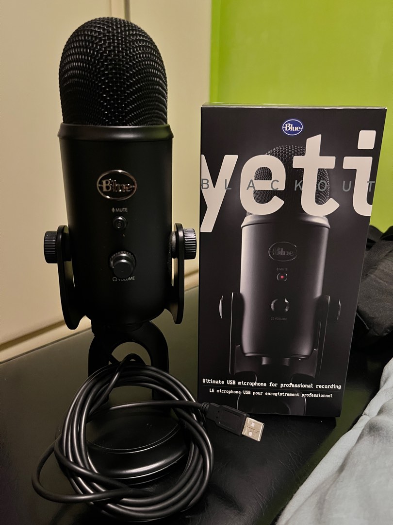 Blue Yeti Blackout Microphone, Audio, Microphones on Carousell
