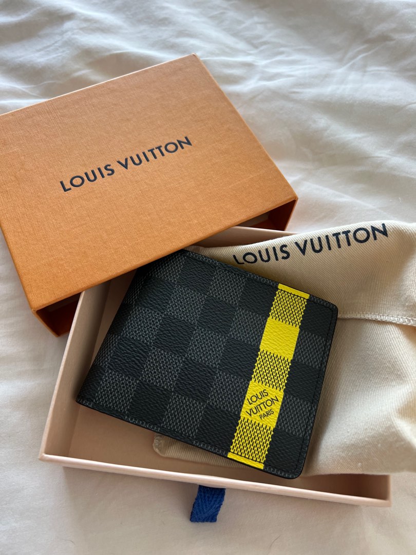 Cambodia second hand - @__brandembassador_ Louis Vuitton New Collection Men  Wallet 🔥 Brand New ✓ Best seller 🔥————————————————— ✓Availabl
