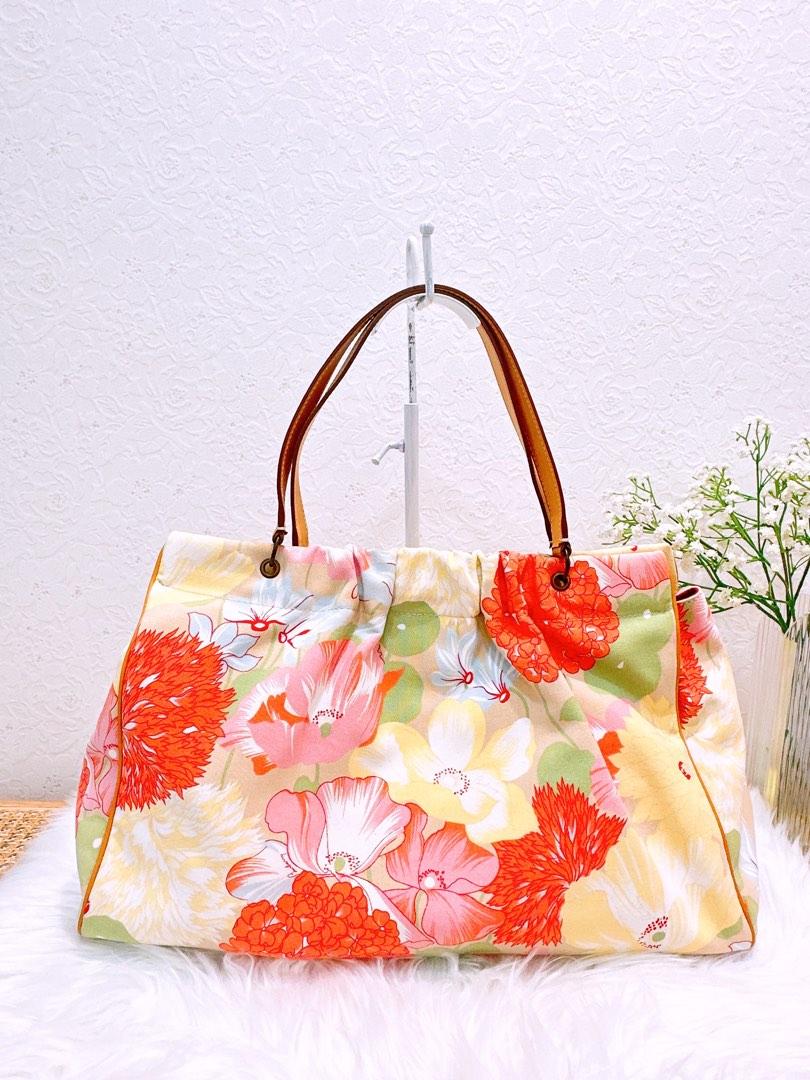 Burberry Floral Tote Bag Pre loved Luxury Bags Wallets on Carousell