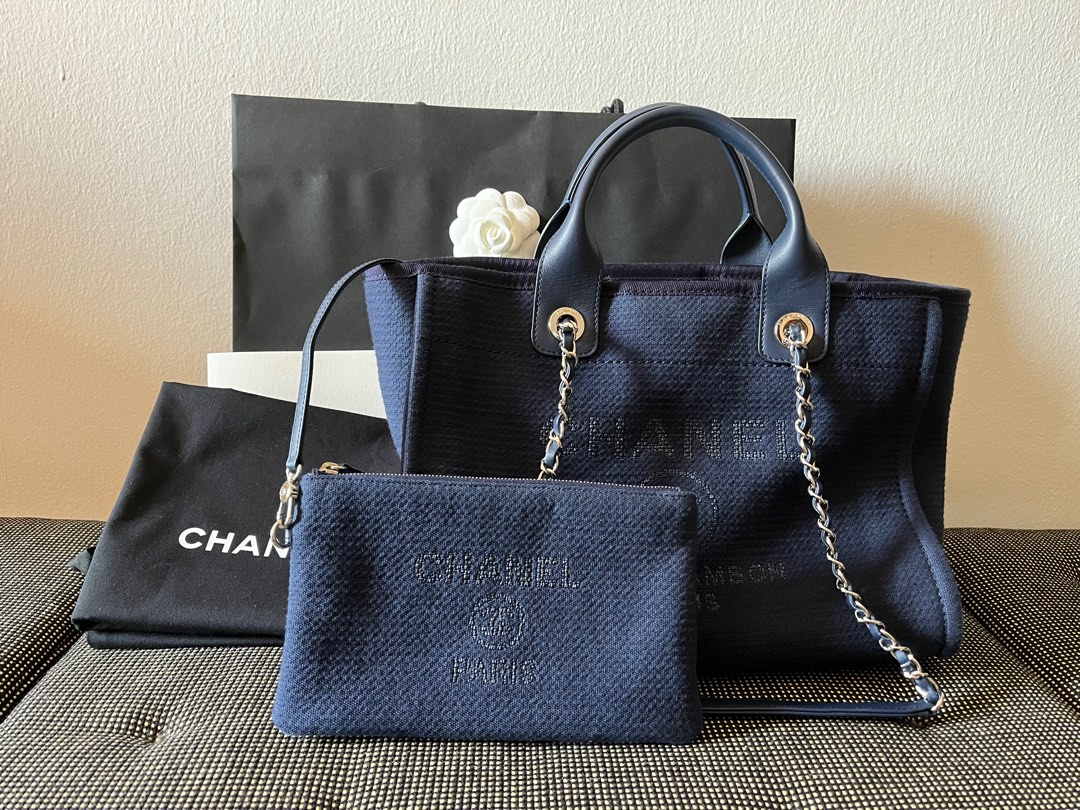 Chanel - Deauville Tote - Pink Fabrics - Glitter Detailing