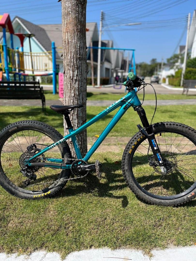 Commencal meta HT JR 24 Sports Equipment Bicycles Parts Bicycles on Carousell
