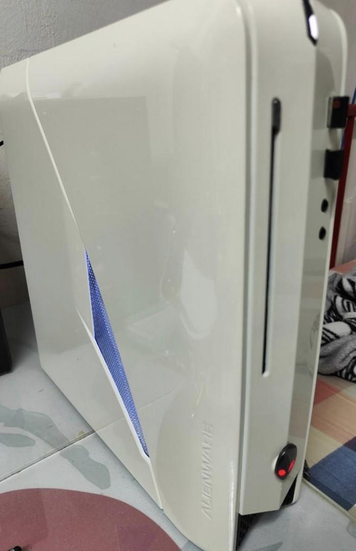 Custom Painted Glossy White Alienware X51 Desktop i7 4790 GTX