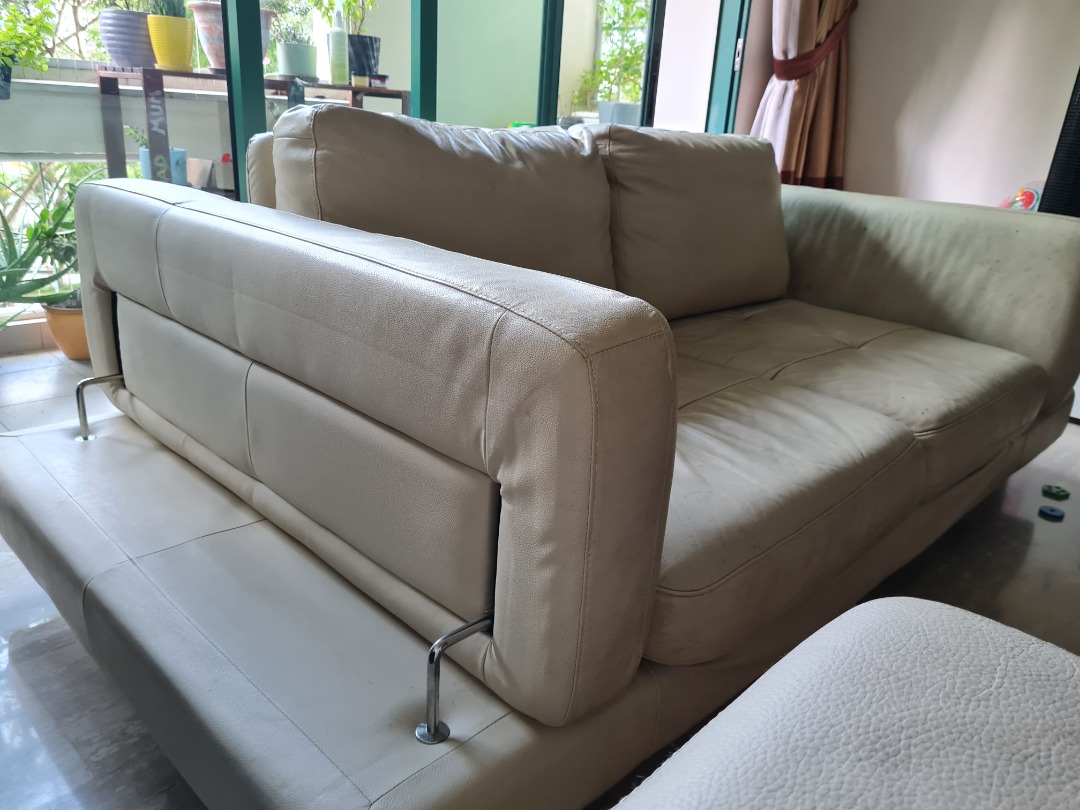 Daybed sofa. Pickup 21st Nov onwards., Furniture & Home Living