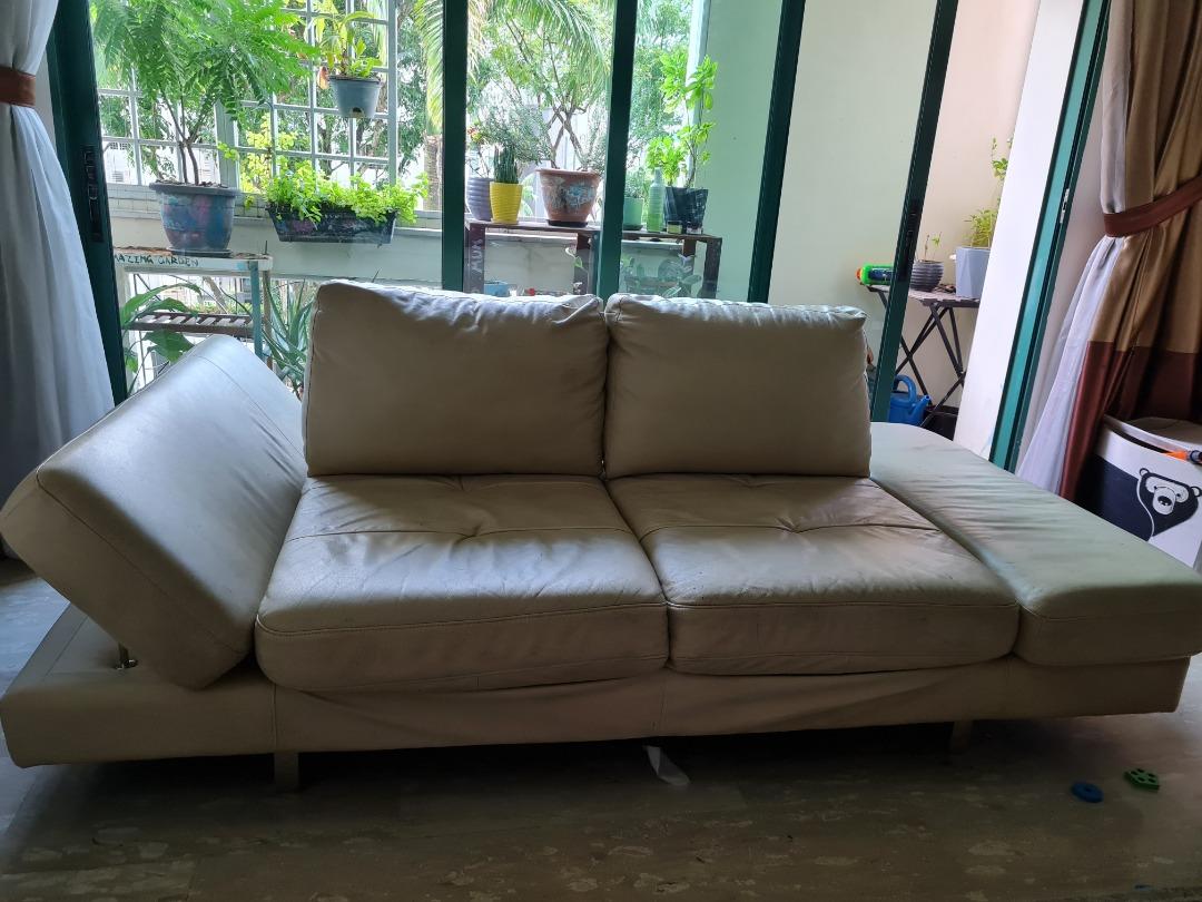 Daybed sofa. Pickup 21st Nov onwards., Furniture & Home Living