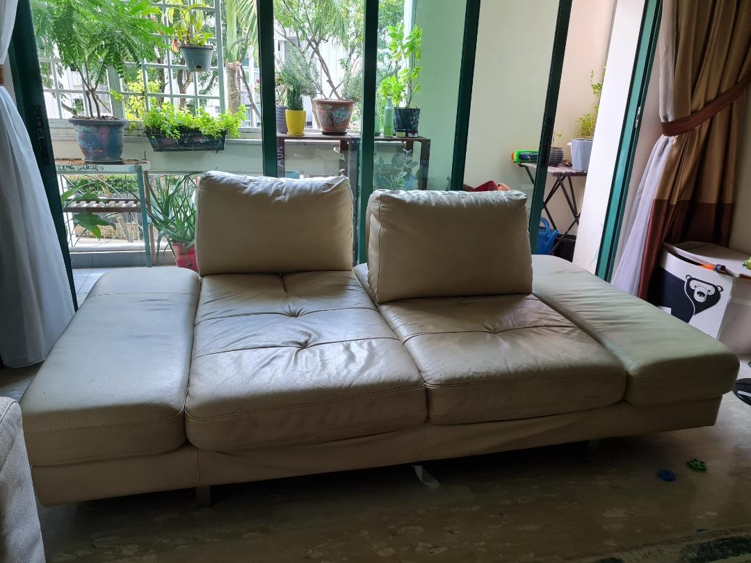 Daybed sofa. Pickup 21st Nov onwards., Furniture & Home Living