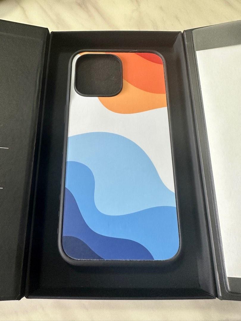 dbrand iPhone 14 Pro Max Grip Case Solstice, Mobile Phones & Gadgets