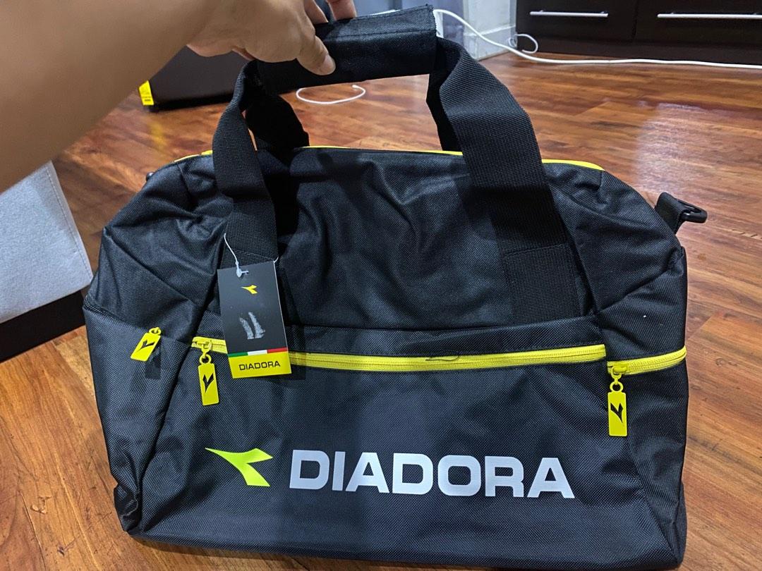 Diadora gym bag online