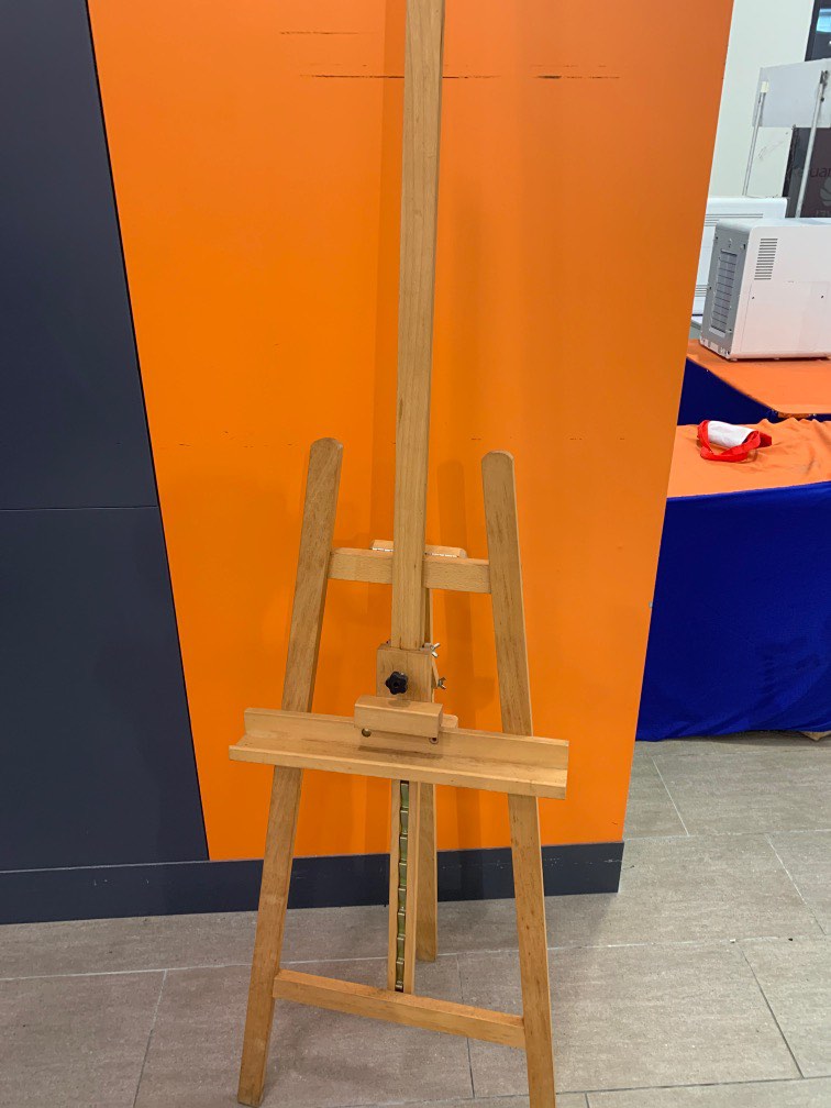 Drawing Easel, Hobbies & Toys, Stationery & Craft, Art & Prints on