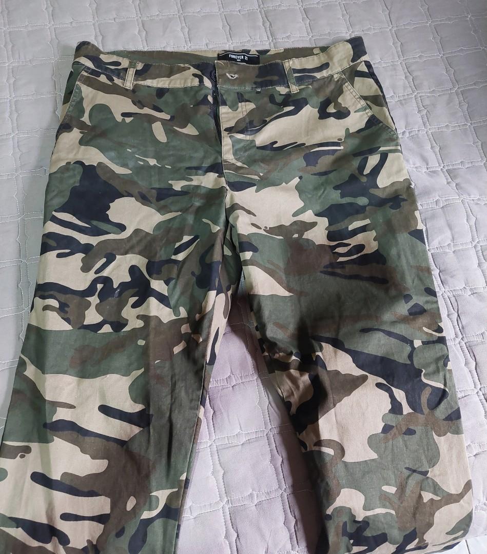 Forever 21 Camo Pants Men s Fashion Bottoms Trousers on Carousell
