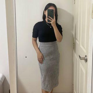 Grey Ribbed Mid-length Pencil Skirt