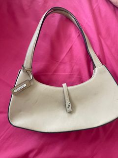 (Kategori: ) berada di . Dikirim oleh maucollection (ID iklan 1193999175, Gambar 1). Deskripsi: .