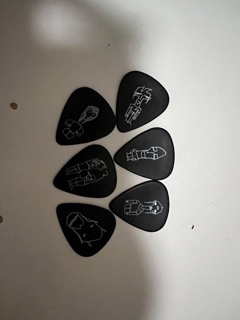 Guitar Picks (Heavy), Hobbies & Toys, Music & Media, Music Accessories