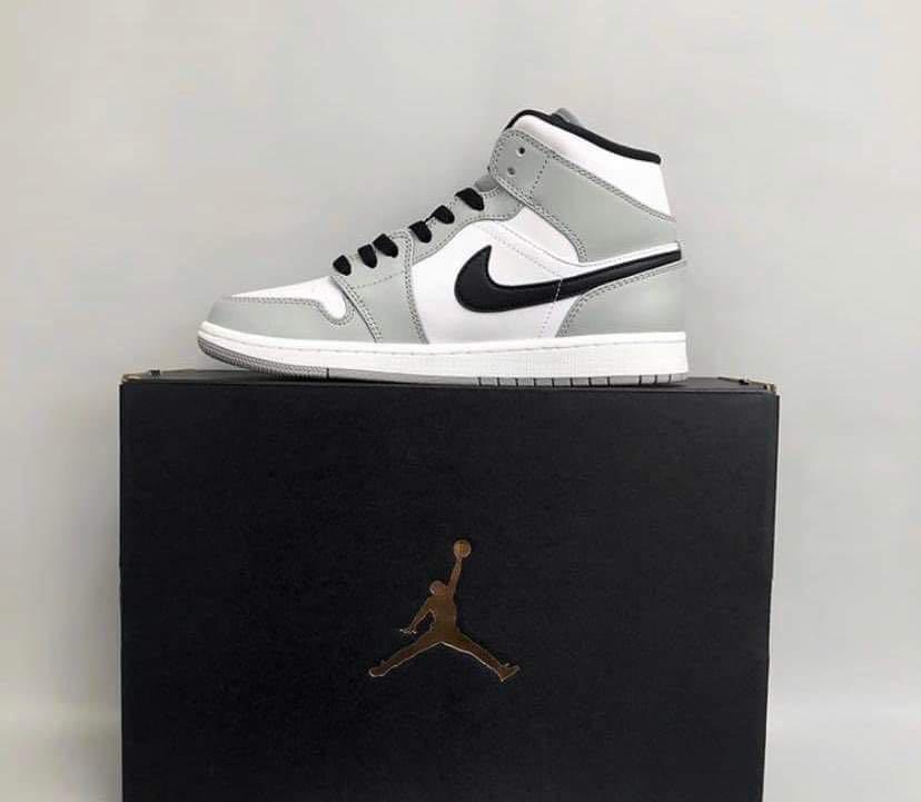j1 mid light smoke grey