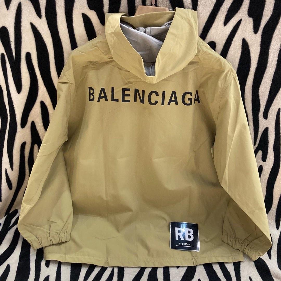 Jaket balenciaga on sale