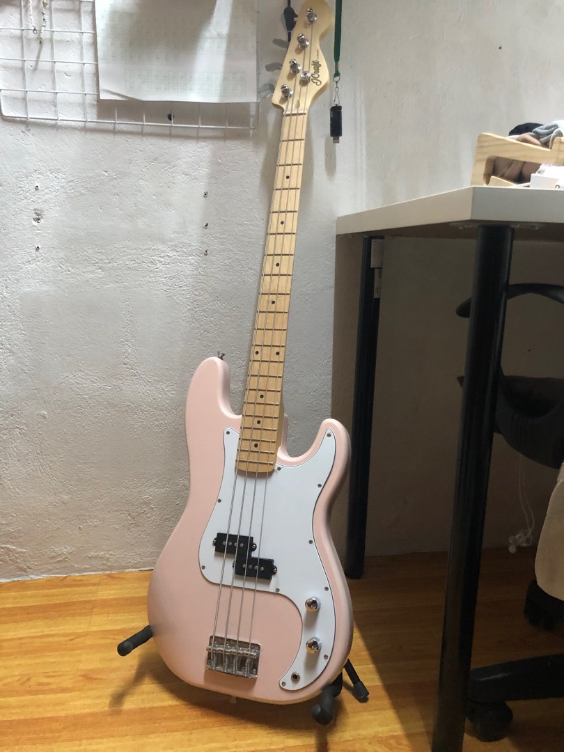 JCraft PB1 4String Electric PBass Guitar Shell Pink, Hobbies & Toys