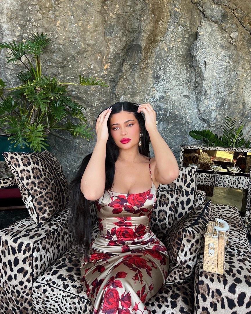 Kylie bodycon dress outlet