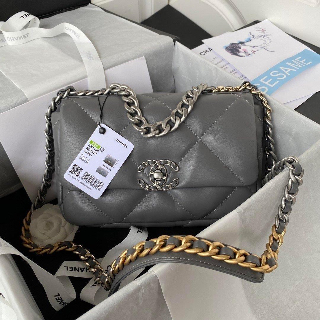 white chanel sling bag