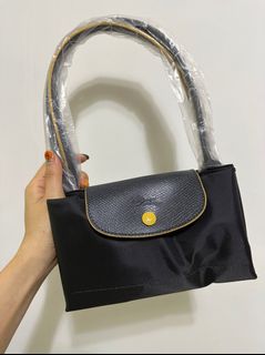 （分類：）位於 。 由 shan3398 提交（商品編號 1194057089，圖片 1）。簡介： 。