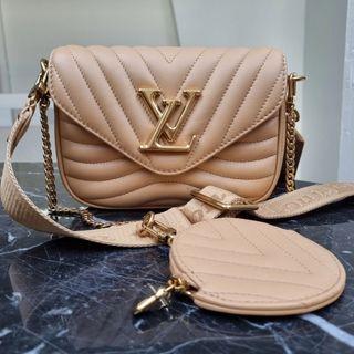 💕BNIB💕Louis Vuitton Multi Pochette New Wave Bag, Luxury, Bags & Wallets  on Carousell
