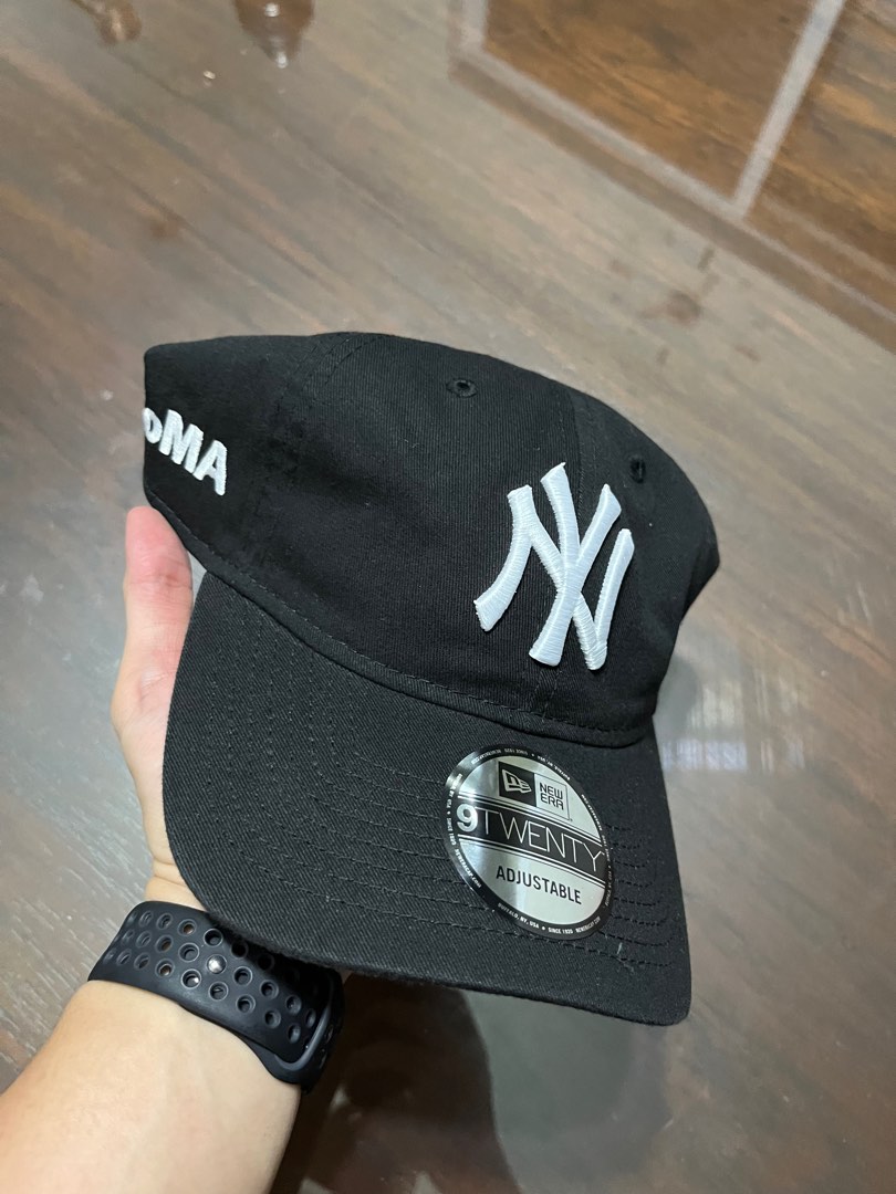 Moma NY Yankees Adjustable Baseball Cap by New Era | One Size | Black