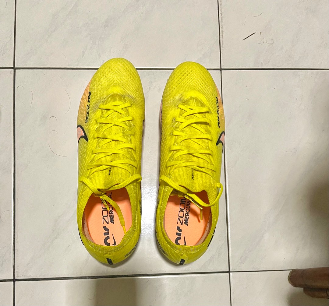 mercurial nike yellow