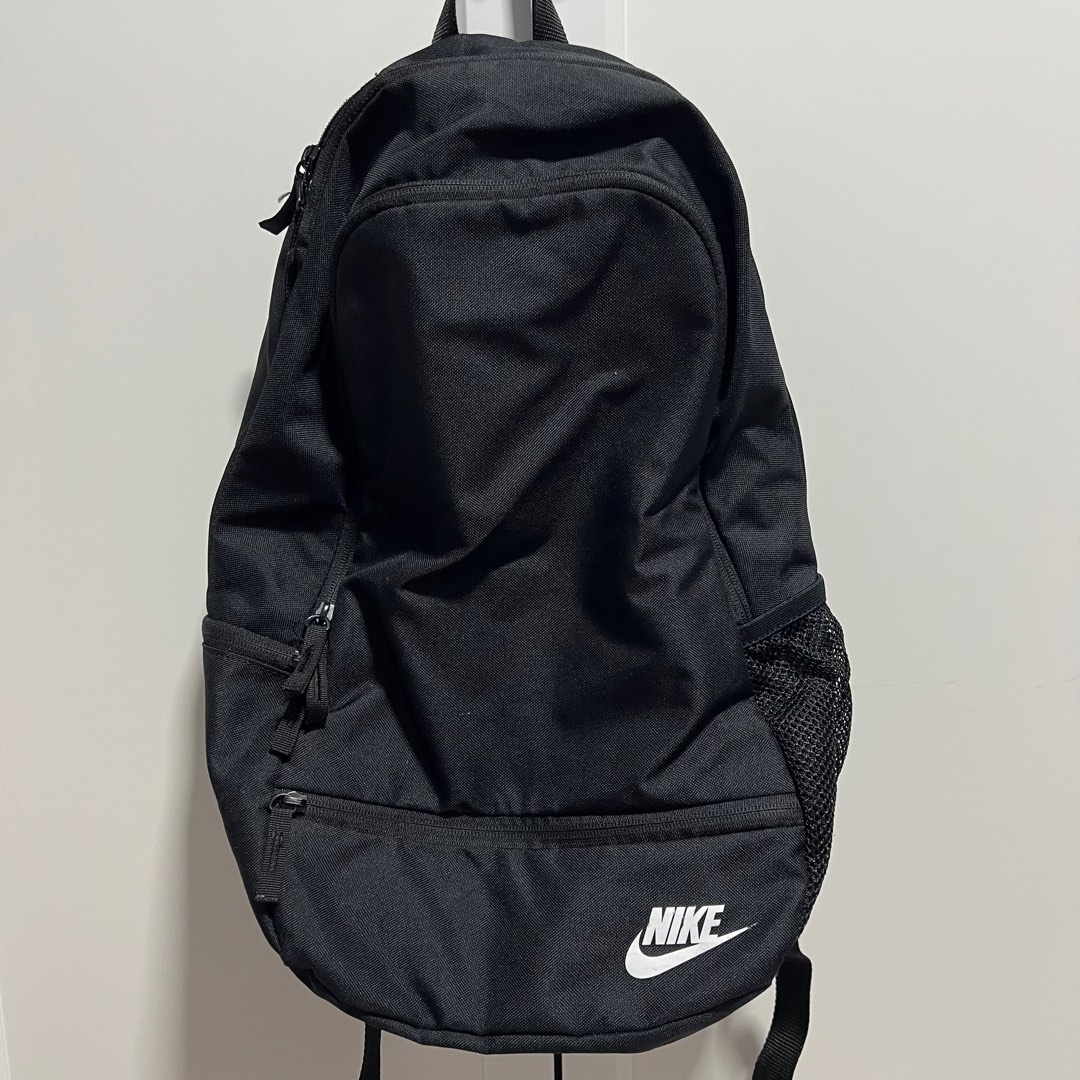 Nike Backpack, Men's Fashion, Bags, Backpacks on Carousell