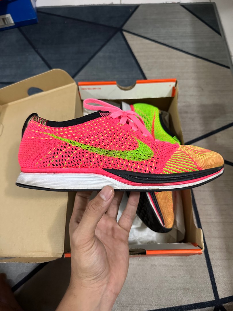 Nike flyknit racer hyper punch cheap