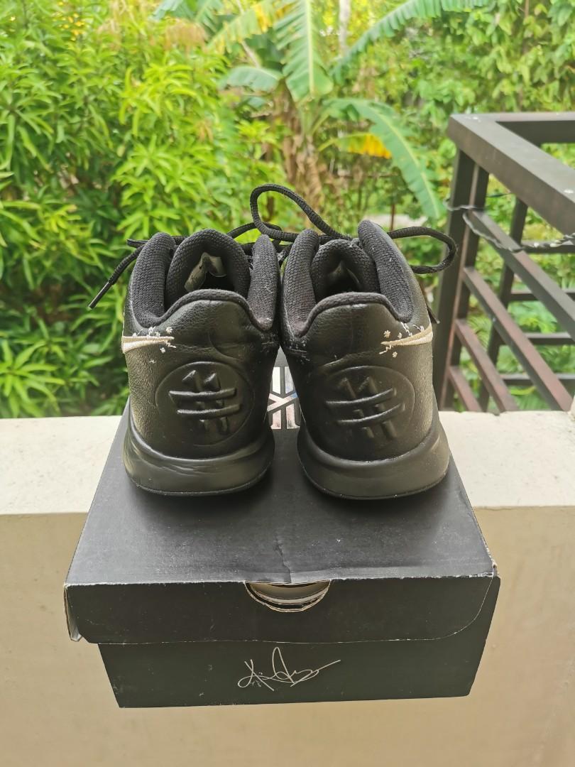 Nike Kyrie Flytrap III EP (Category: Sneakers) located in Lumban. Submitted by NewCreationInChrist (Listing ID 1194055599, Image 2). Description: Selling my Nike Kyrie Flytrap Basketball Shoes Black Size 8 US 9.5/10 condition Used once RFS: still recovering from injury.