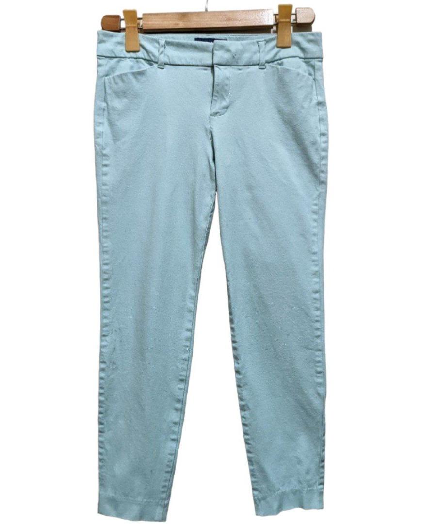 Old Navy Women's Mid-Rise Ocean Line Pixie Pants Size 4, Women's Fashion,  Bottoms, Jeans on Carousell