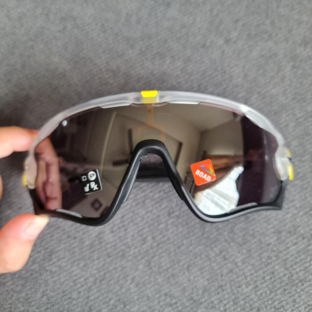 Oakley Jawbreaker