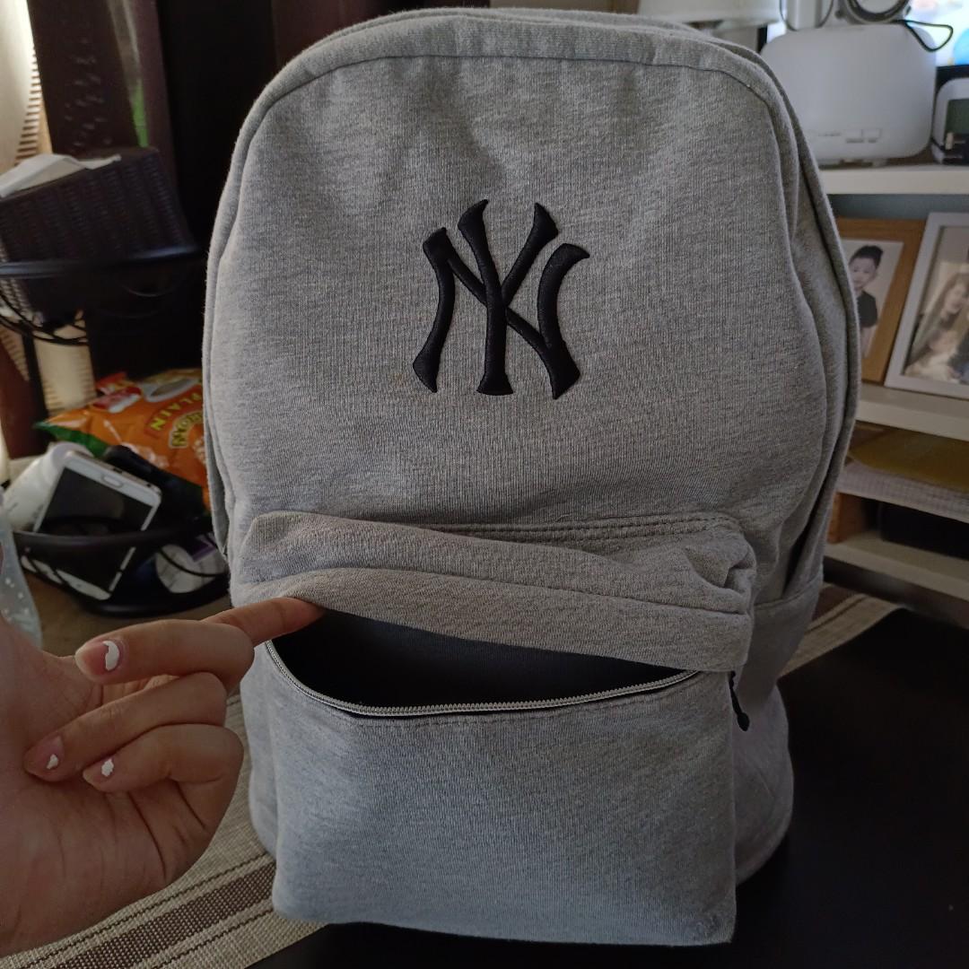 Original New York Yankees Backpack, Men's Fashion, Bags, Backpacks on ...