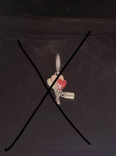 （分類：）位於 。 由 cocoeyey 提交（商品編號 1154377074，圖片 1）。簡介： 。