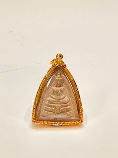 Thai amulet  gold casing Collection item 1
