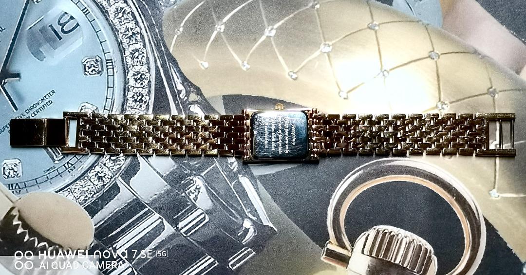 Rare vintage ladies FOOTPRINTS IN THE SAND 1g of 24K fine gold ingot evening quartz watch, Women