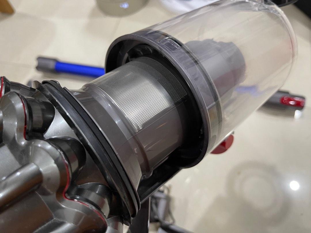 Refurb Dyson V11 Fluffy with new battery!, TV & Home Appliances, Vacuum