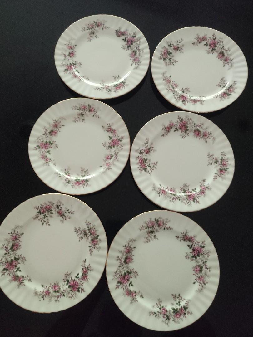 Royal Albert Plates, Furniture & Home Living, Kitchenware & Tableware, Dinnerware & Cutlery on