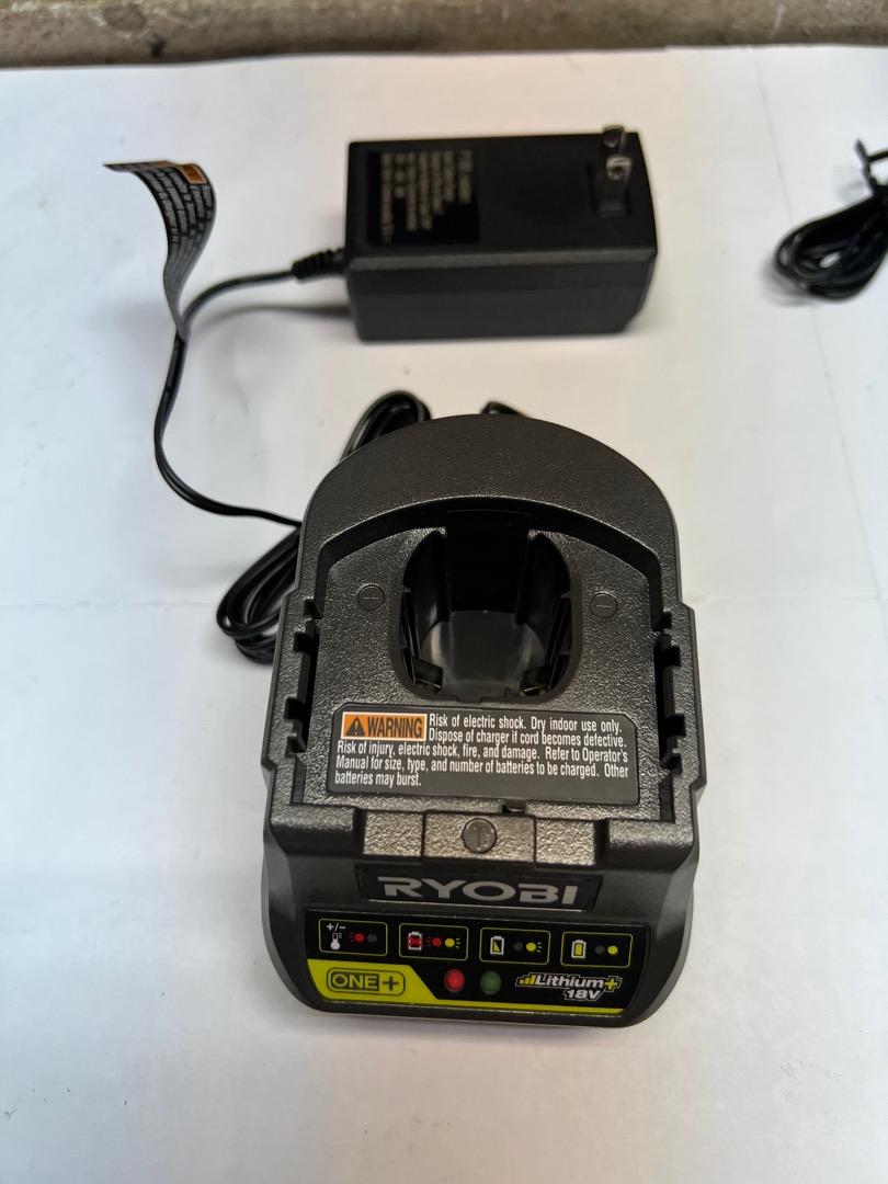 RYOBI ONE+ LITHIUM BATTERY CHARGERS ORIGINAL 110 VOLTS, Photography